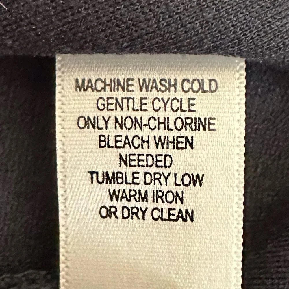 Banana Republic Skirt - Picture 5 of 5